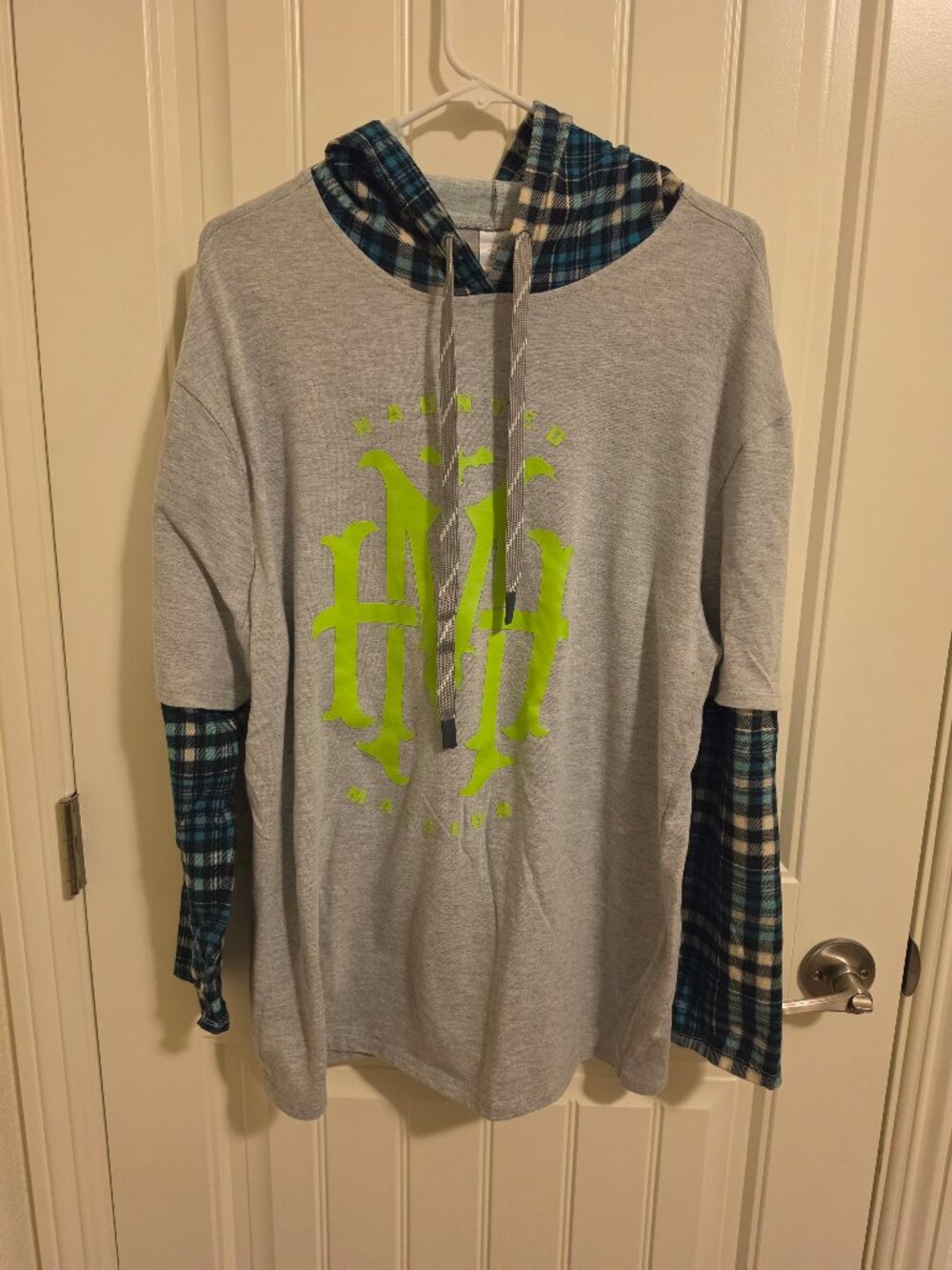 DisneyParks Haunted Mansion Glow-in-the-Dark Layered Long Sleeve Tshirt Large